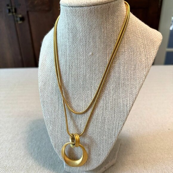 Vintage Y2K Express Gold-Tone Crescent Pendant Necklace Snake Chain 34" - Picture 8 of 11